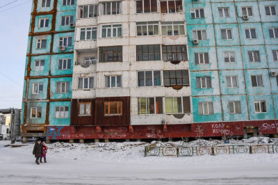 https://www.rtbf.be/info/societe/detail_rechauffement-climatique-toute-une-region-de-siberie-menacee-par-la-fonte-du-permafrost?id=10089868